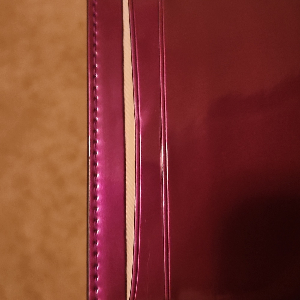 Kate Spade Shiney Purple Card Holder - Picture 12 of 12